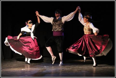 Taller: Tècnica raonada aplicada als passos de dansa tradicional catalana